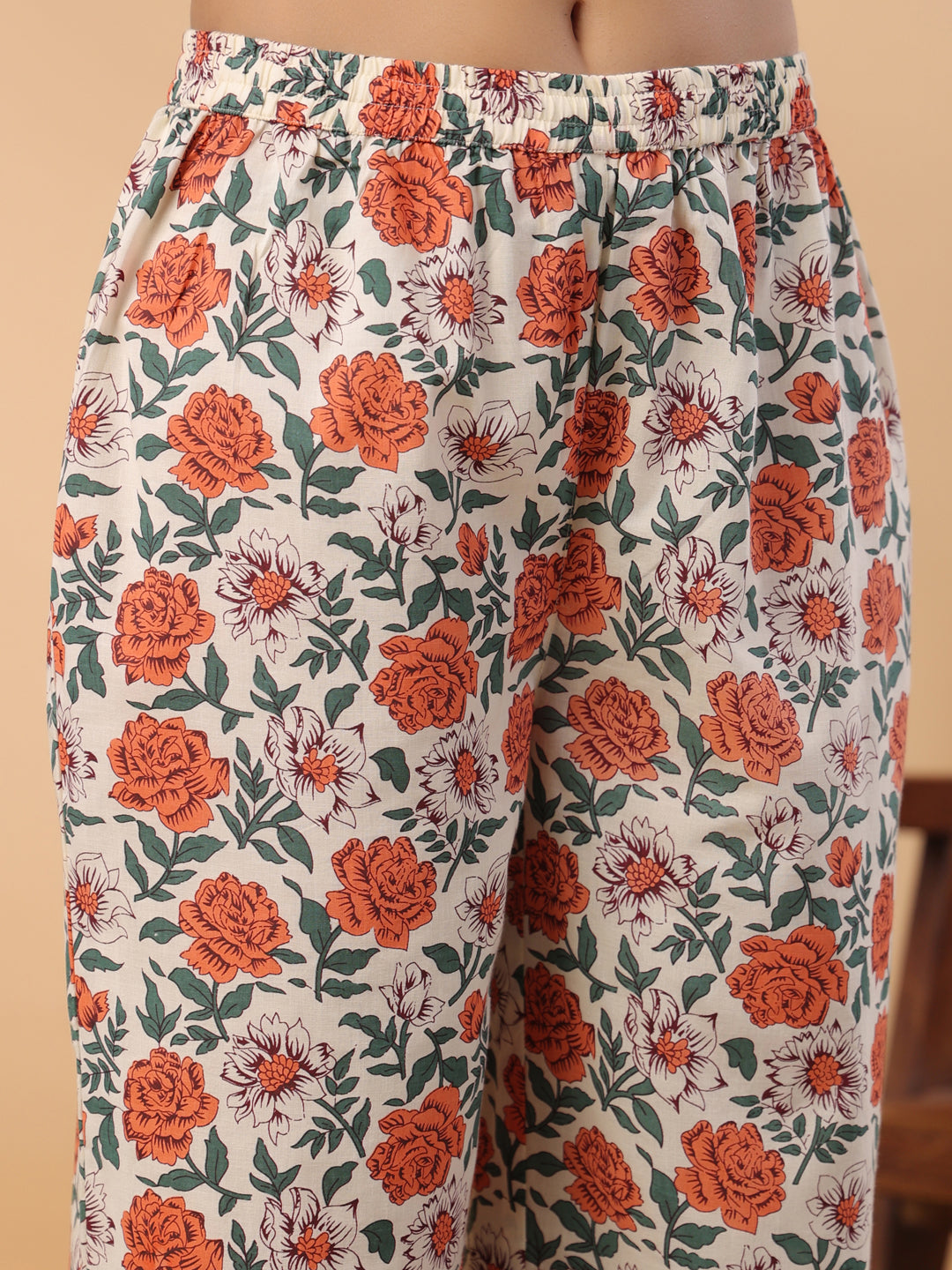 Janasya Gathered Cambric Cream Floral Round Neck Kurta & Bottom - Distacart