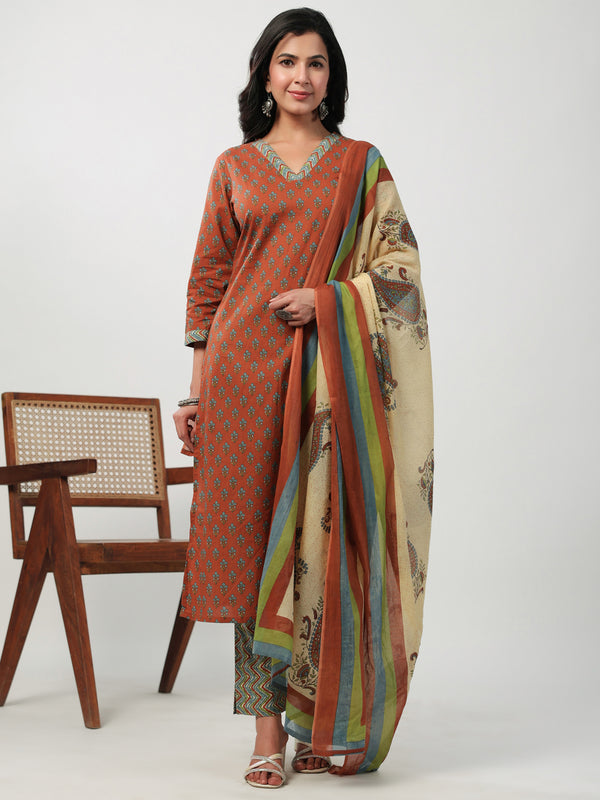 Janasya Regular Cambric Brown Floral V-Neck Set - Distacart