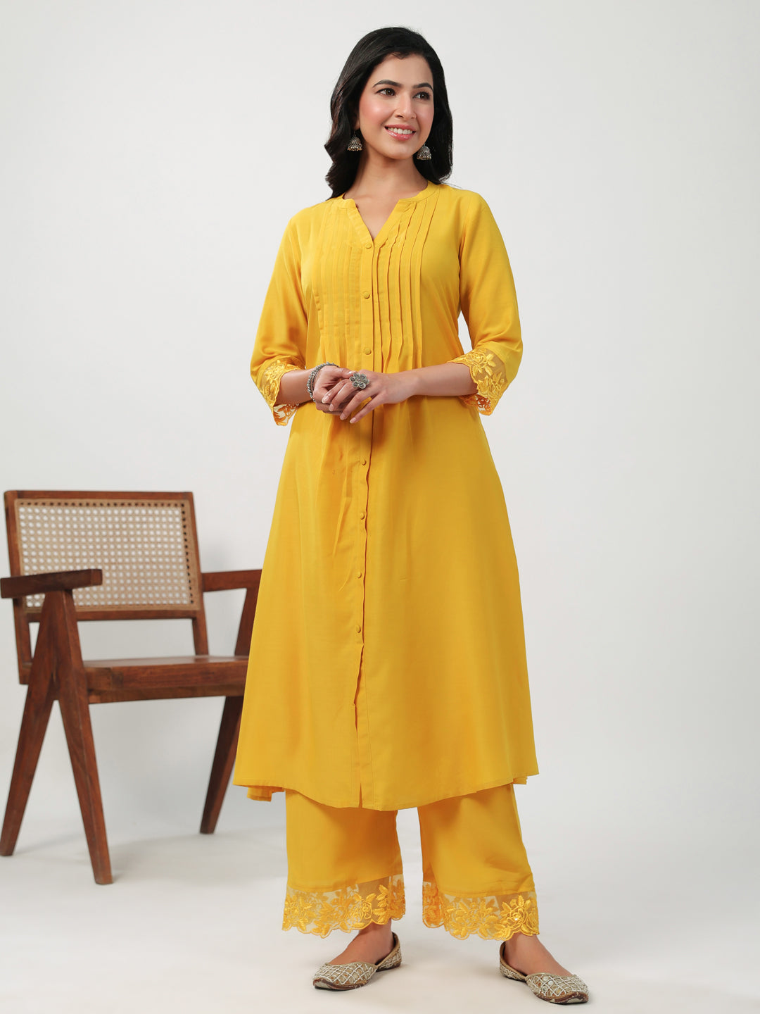 Janasya A-Line Muslin Yellow Embroidered V-Neck with Band Collar Kurta & Bottom - Distacart