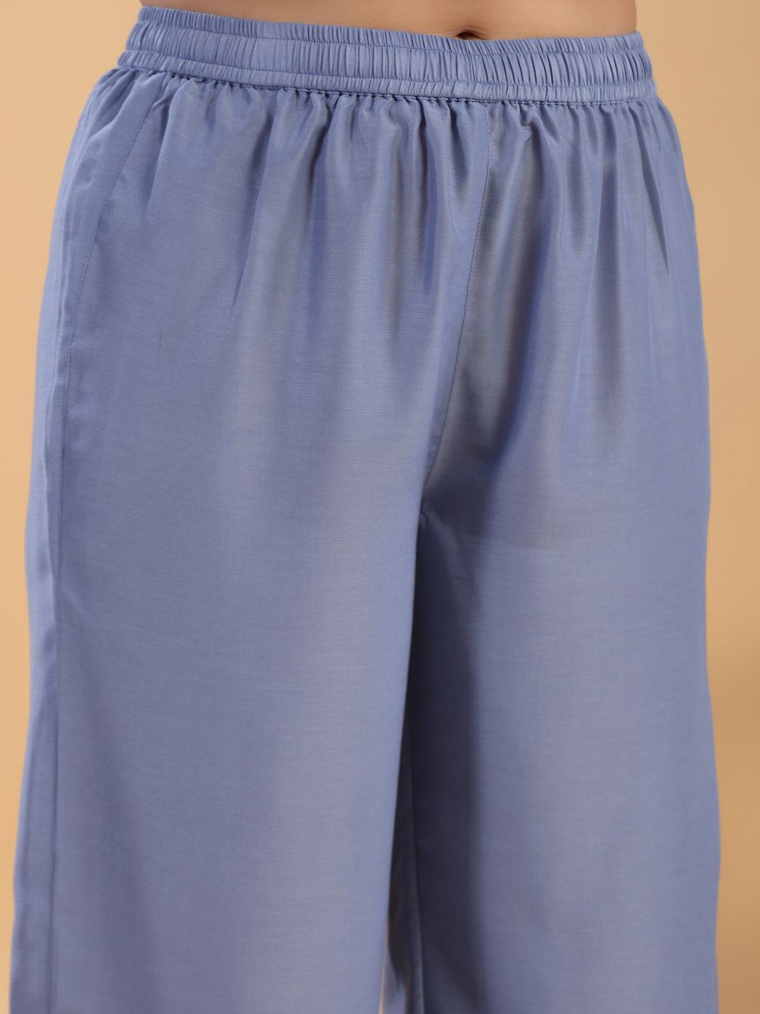 Janasya Gathering Muslin Blue Solid V-Neck Set - Distacart