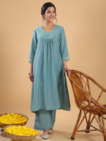 Thumbnail for Janasya Gathering Muslin Sage Yoke Embroidery V-Neck Kurta Set - Distacart