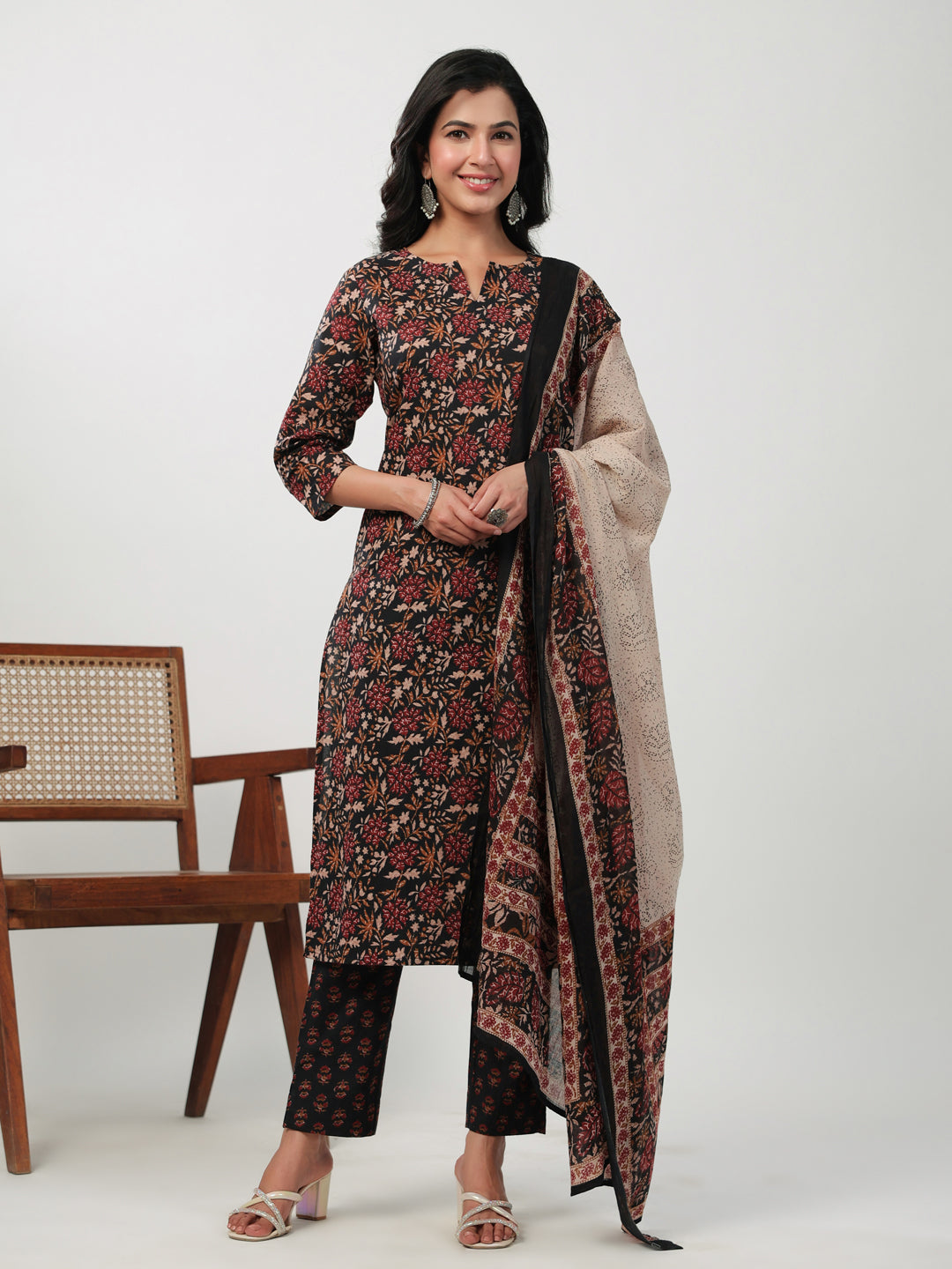 Janasya Straight Cambric Black Floral Notch Neck Kurta,Bottom & Dupatta
