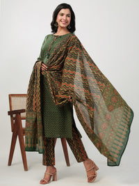 Thumbnail for Janasya Straight Cambric Green Ethnic Motifs Notch Neck Set