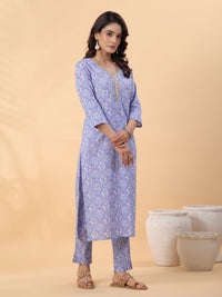 Thumbnail for Janasya Regular Cambric Ice Blue Floral V-Neck Kurta Set