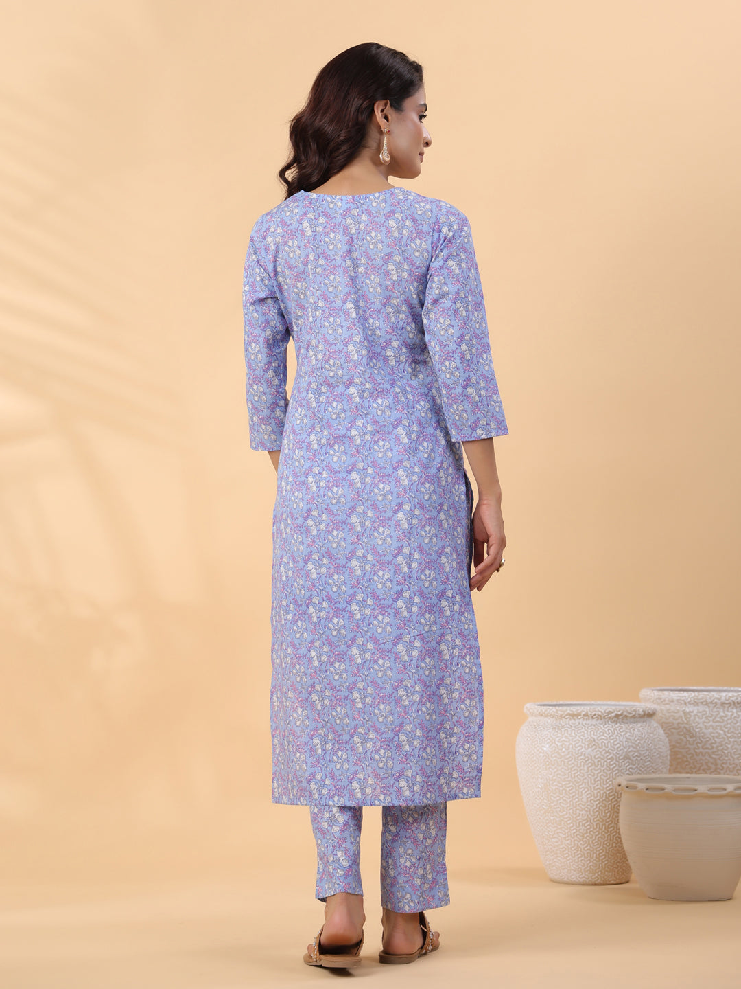 Janasya Regular Cambric Ice Blue Floral V-Neck Kurta Set