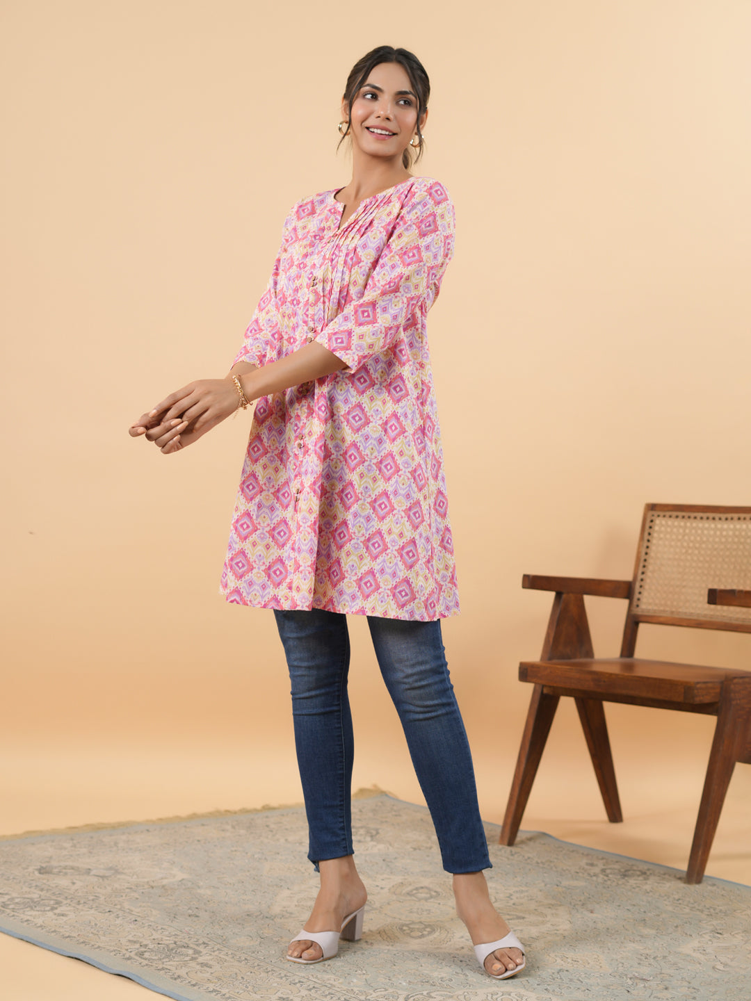 Janasya Pink Cambric Geometric Tunic - Distacart