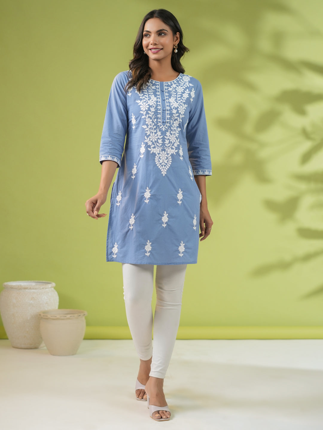 Janasya Straight Cambric Blue Embroidered Round Neck Tunic
