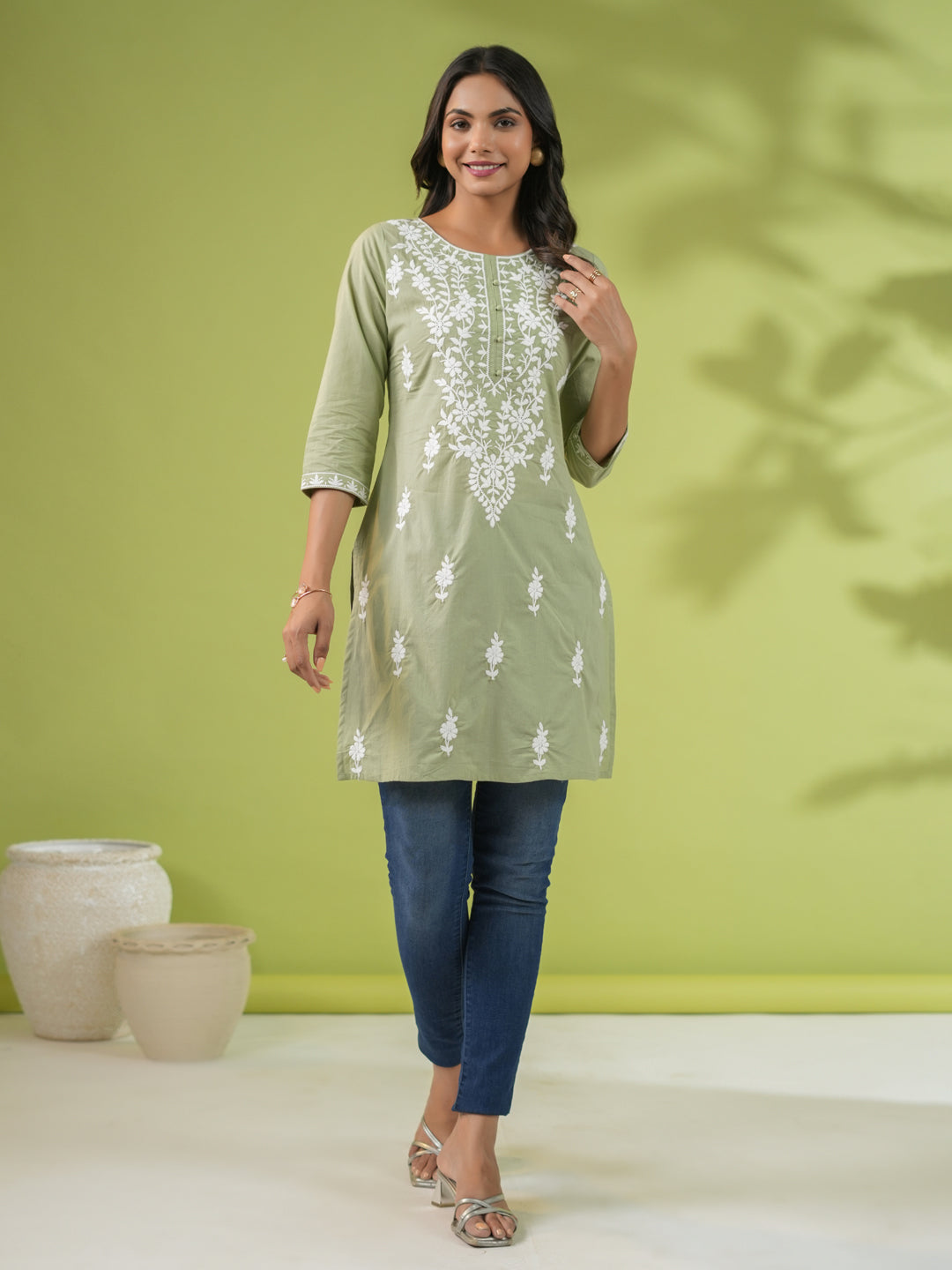 Janasya Regular Cambric Sage Embroidered Round Neck Tunic