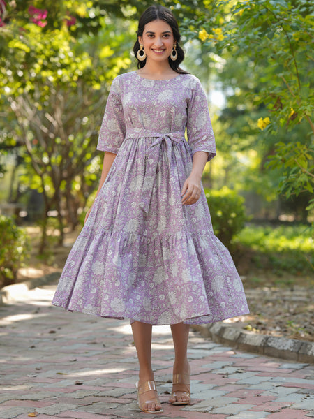 Janasya Light Cotton Floral Tiered Dress