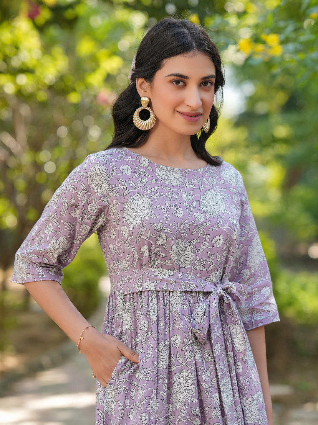 Janasya Light Cotton Floral Tiered Dress