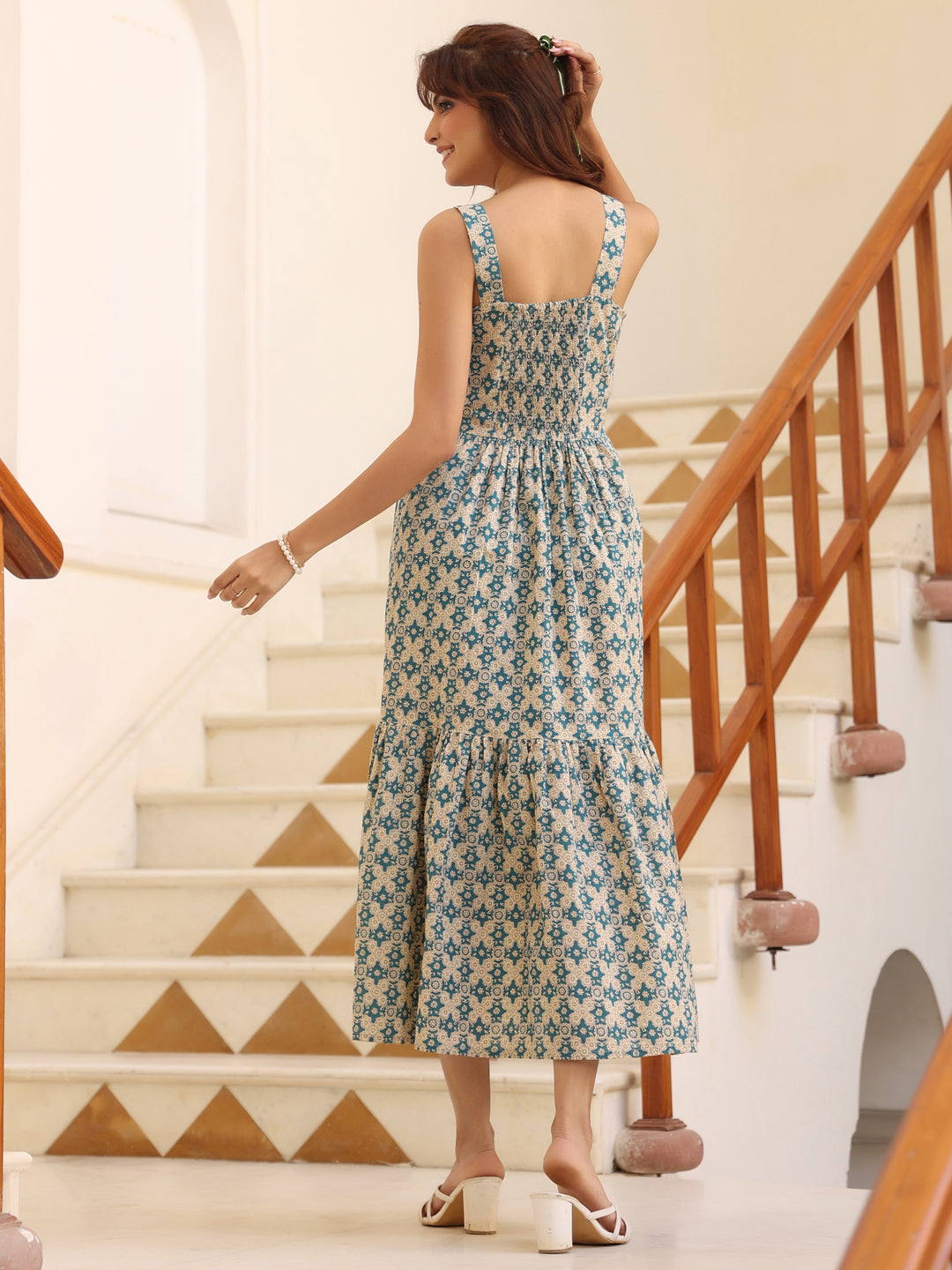 Janasya Light Cotton Ethnic Motifs Tiered Dress