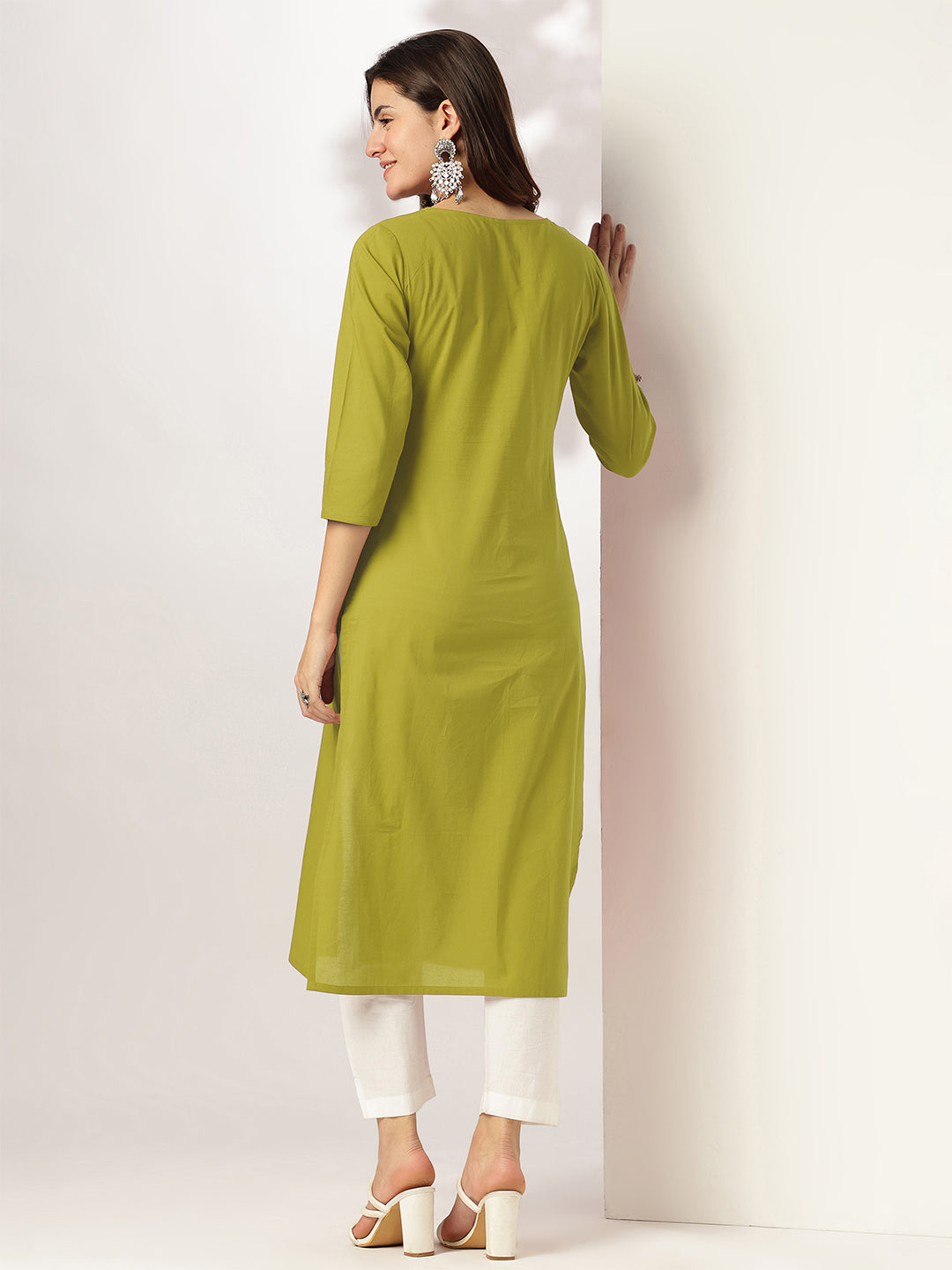 Janasya Dark Cotton Yoke Embroidery Straight Kurta