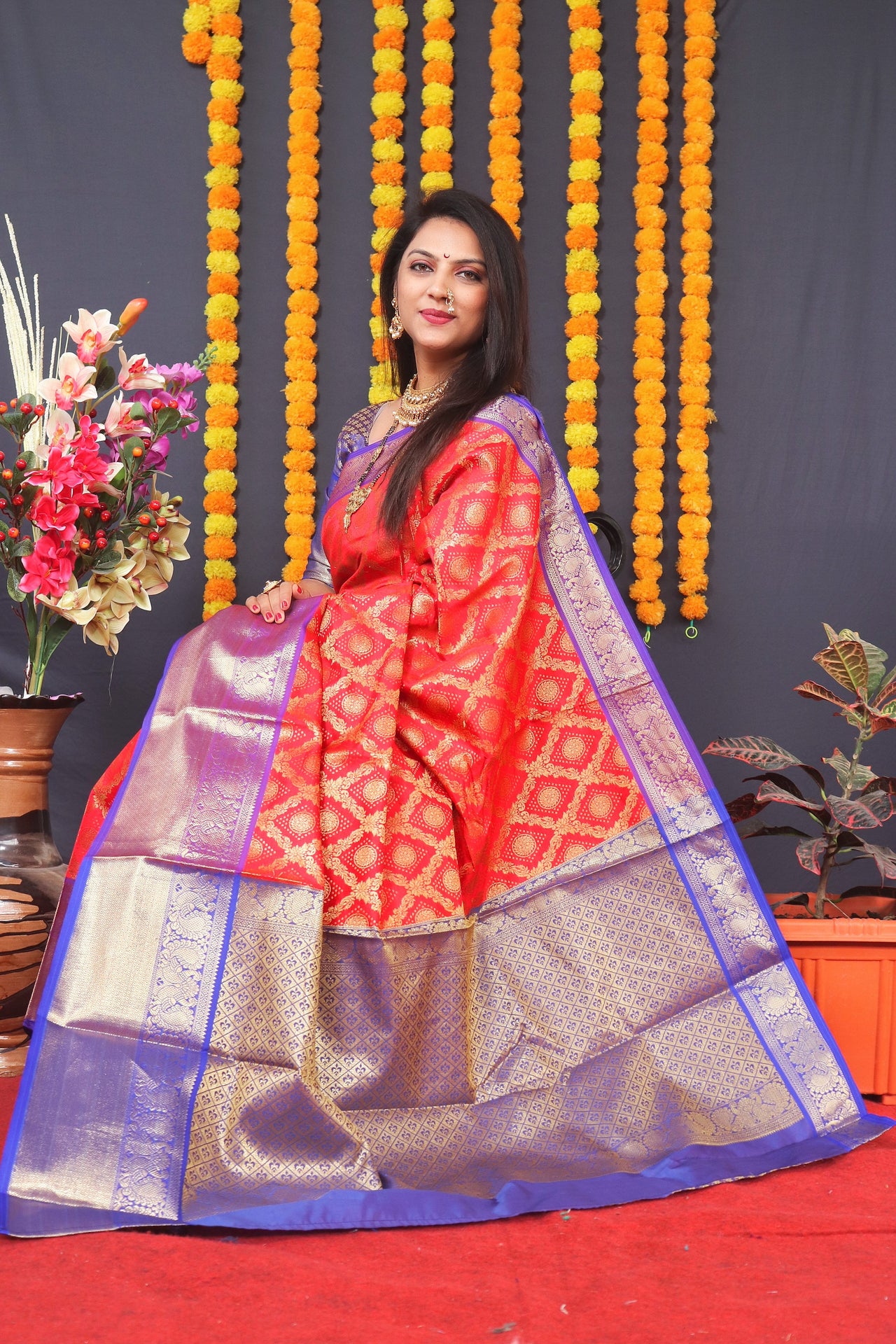 Jyoti Fashion Women's Red Kanchipuram Silk Zari Woven Saree with Blouse