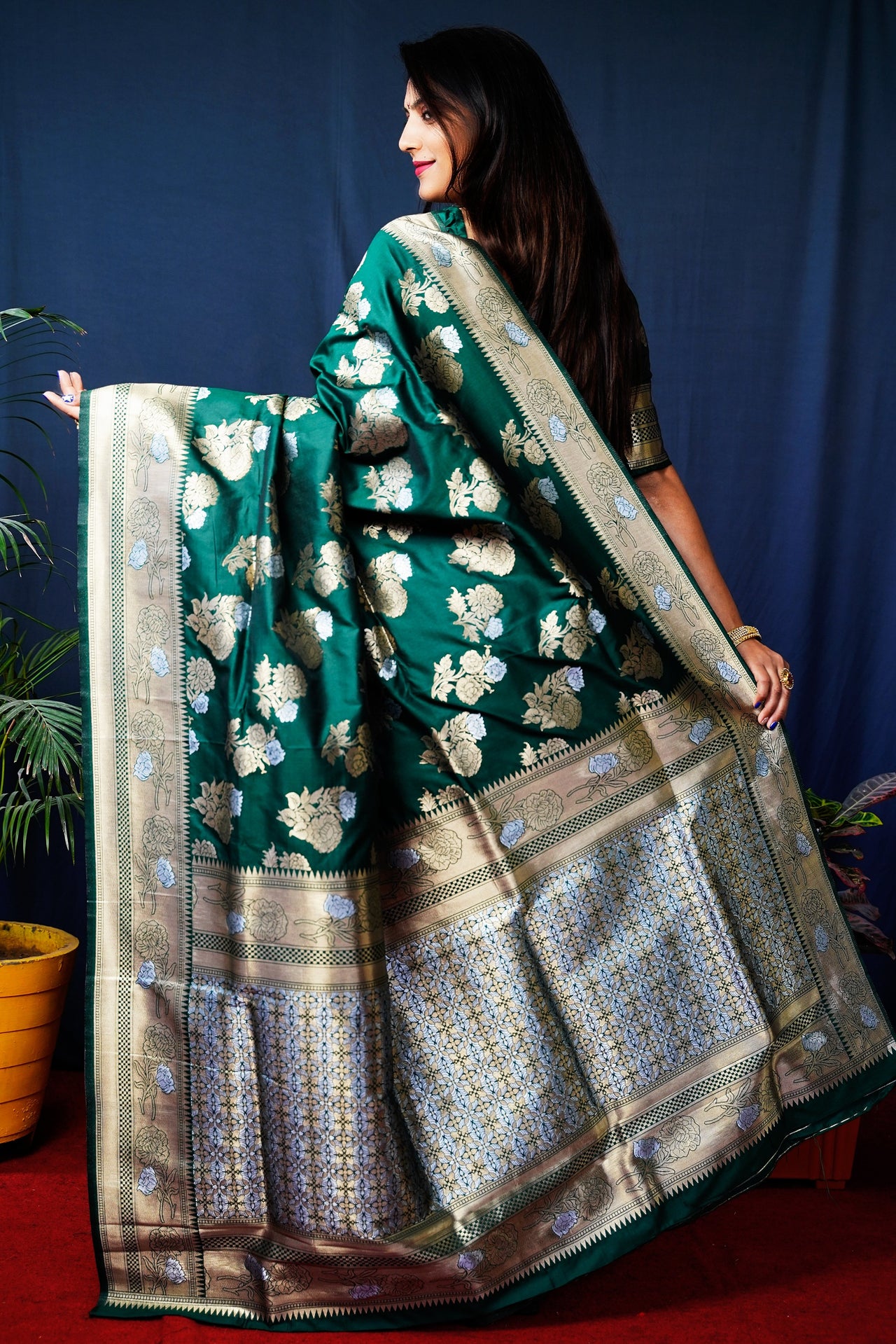 Jyoti Fashion Women's Bottle Green Handloom Banarasi Silk Zari Woven Saree with Blouse