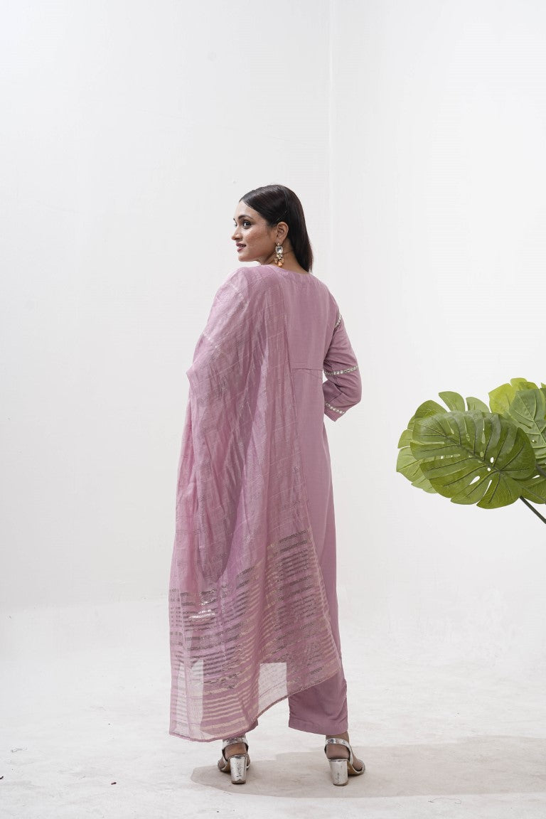 Jyoti Fashion Women's Purple Vertical Silk Sequins Embroidered Kurta Set