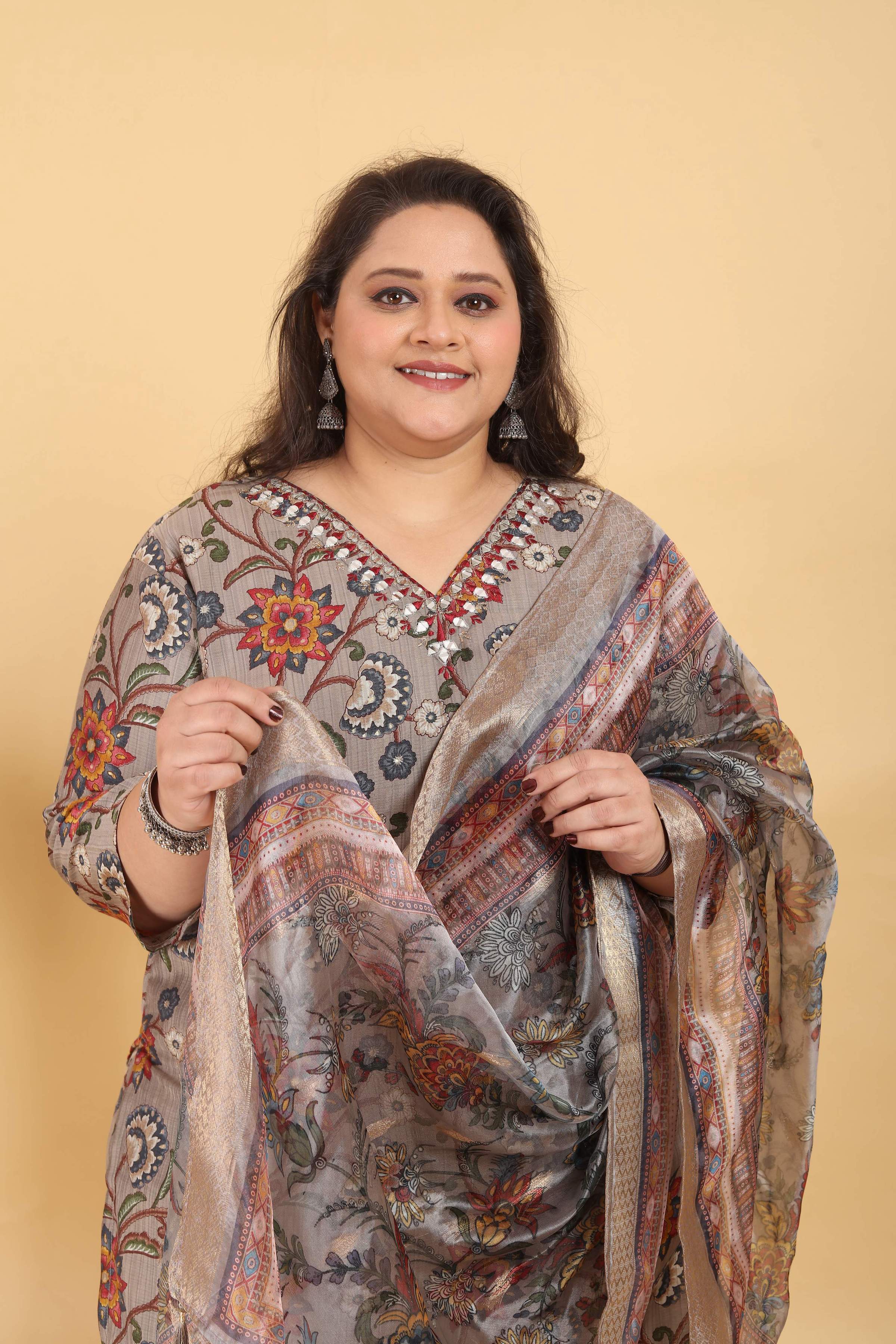 Jyoti Fashion Women's Grey Lichi Viscose Digital Print with Handwork Kurta Set - Distacart