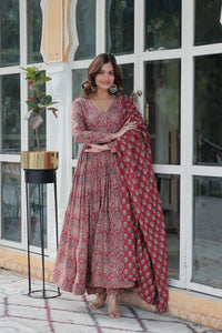 Thumbnail for Jyoti Fashion Women's Maroon Cotton Floral Printed Designer Kurta Set