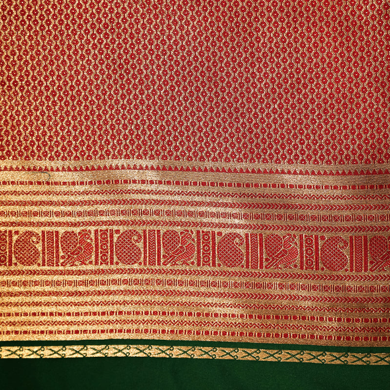 NOZ2TOZ Women Green Katan Silk Saree