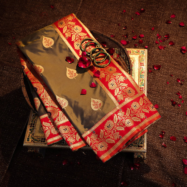 NOZ2TOZ Women Green Soft Silk Saree - Distacart