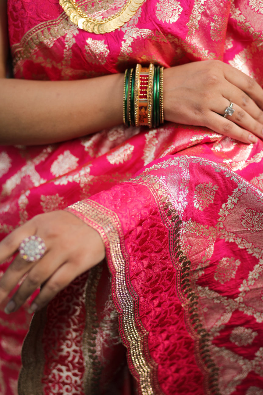 NOZ2TOZ Women Pink Katan Silk Saree - Distacart