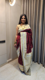 Thumbnail for NOZ2TOZ Women Silver Soft Silk Saree - Distacart