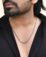 Thumbnail for Jewels Nest Men's Silver-Tone Stainless Steel Self-Design Link Chain - Distacart