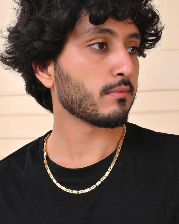 Jewels Nest Golden Geometric Link Chain for Men & Women – Classy Look