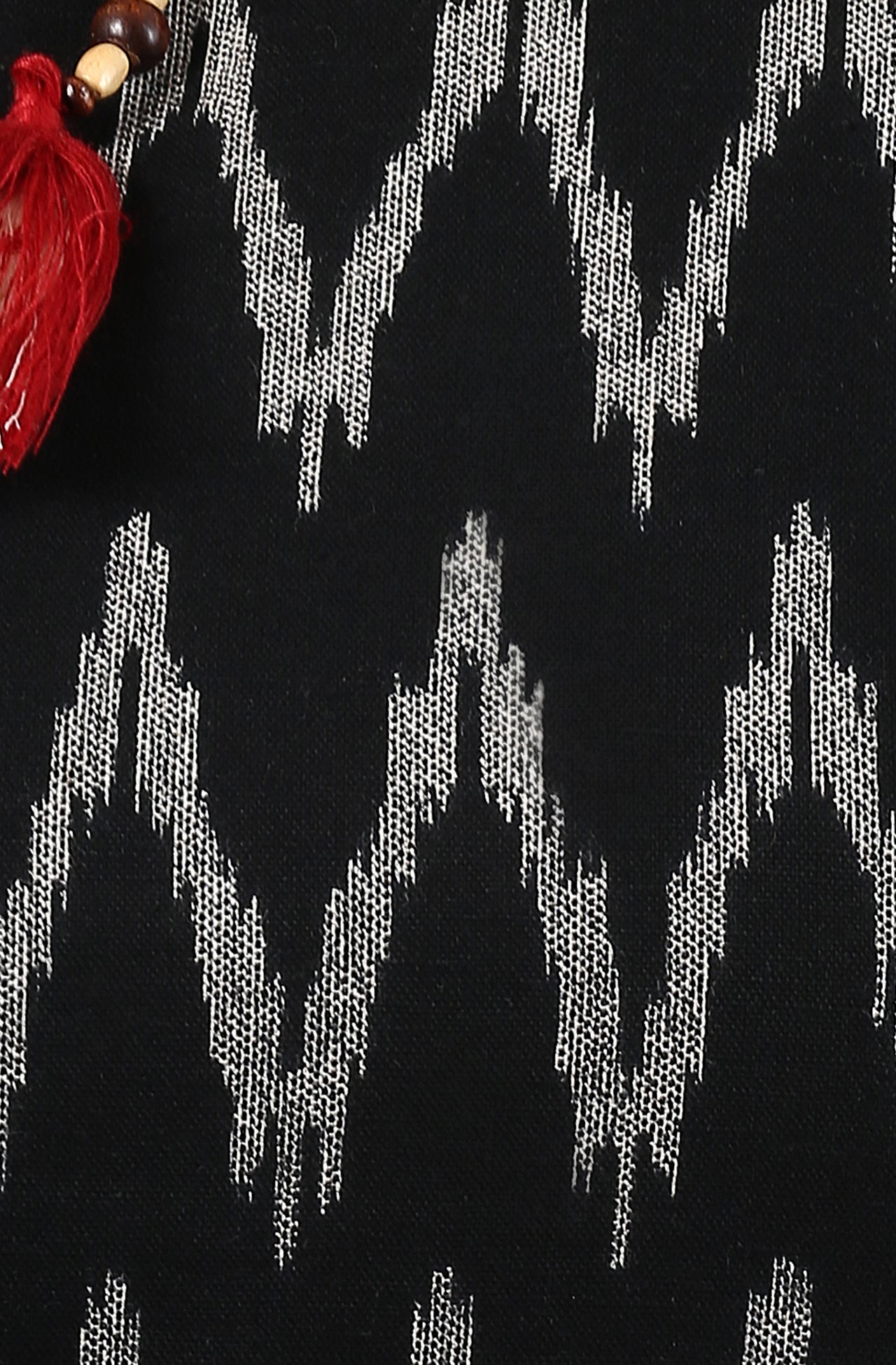 Janasya Black Cotton Ikat Straight kurta