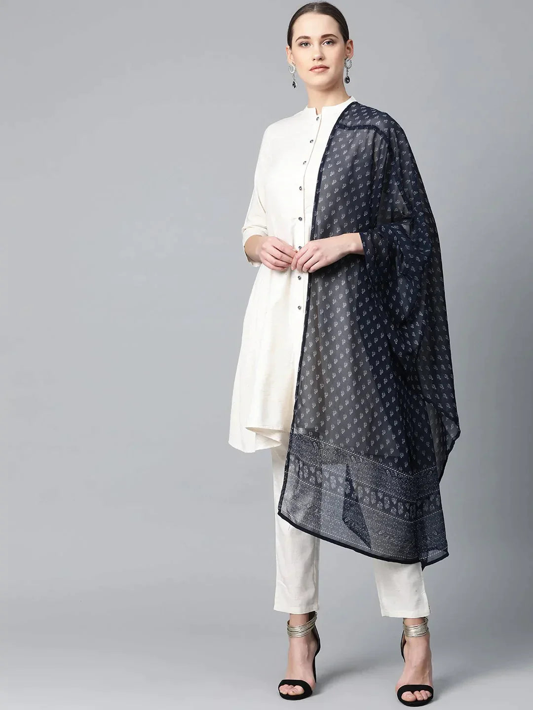 Women Off-White & Navy Blue Solid Kurta With Trousers & Dupatta - Rasiya