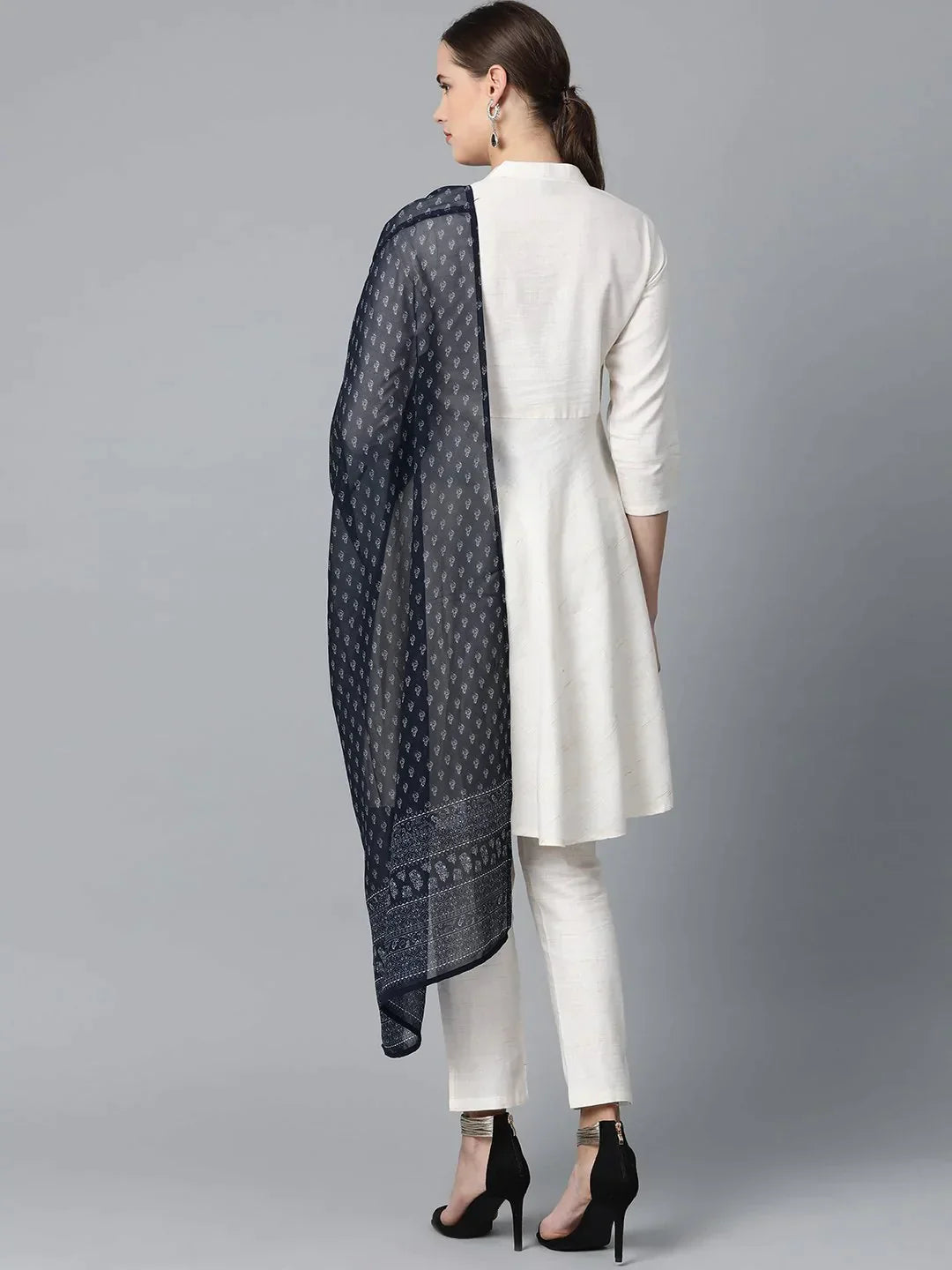 Women Off-White & Navy Blue Solid Kurta With Trousers & Dupatta - Rasiya