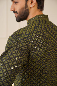 Thumbnail for Jompers Men's Sequin Embroidered Pure Cotton Kurta - Mehndi - Distacart