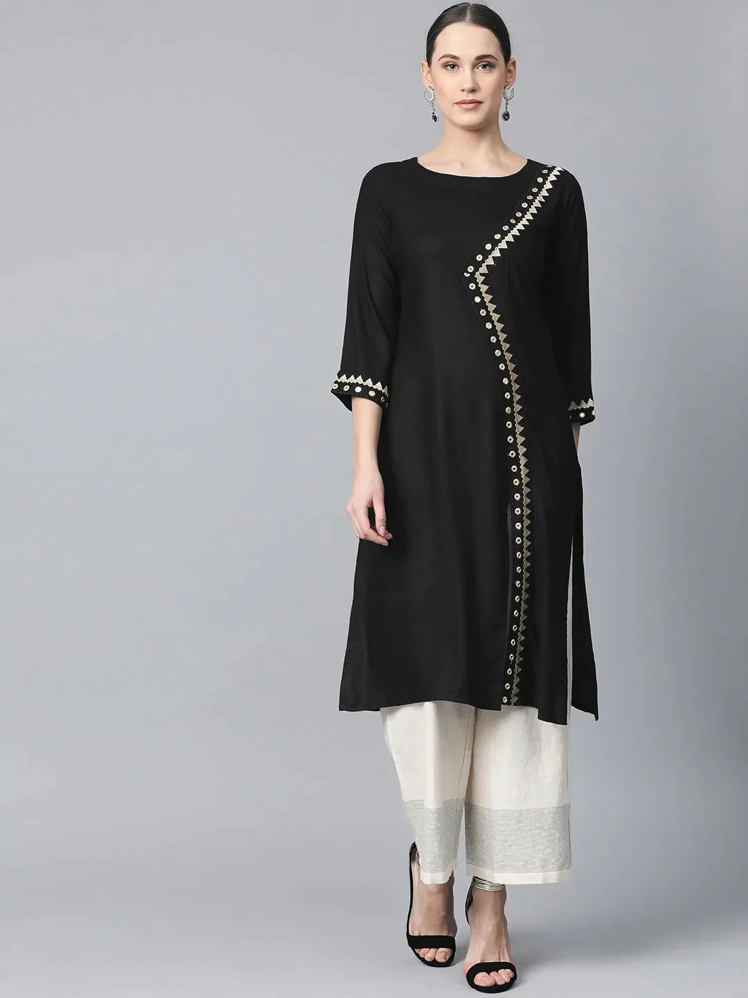Women Black Embroidered Straight Kurta - Rasiya