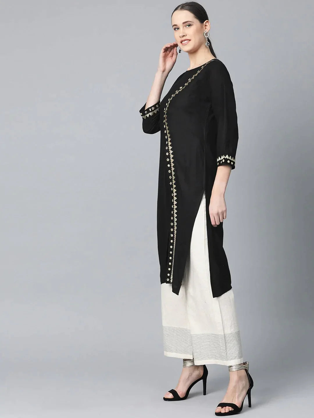 Women Black Embroidered Straight Kurta - Rasiya
