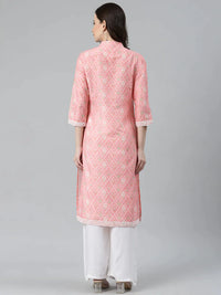 Thumbnail for Women Pink & Off White Floral Printed Kurta - Rasiya