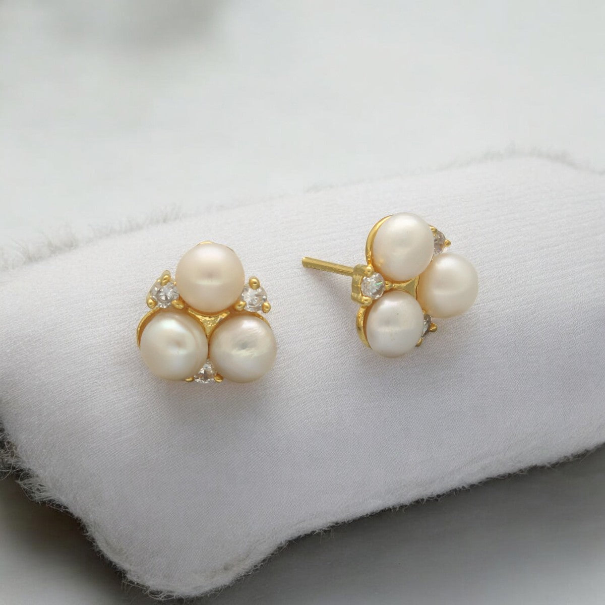 J Pearls Larisa Pearl Earrings Pack 2 - Distacart