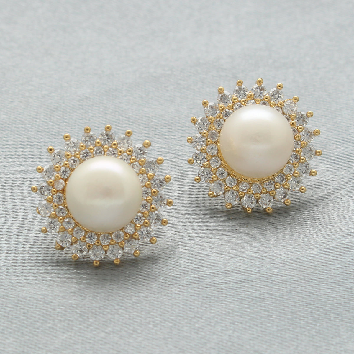 J Pearls Rumi Pearl Earrings