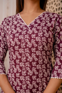 Thumbnail for Women Purple Printed Straight Kurta with Three Quarter Sleeves - Rasiya