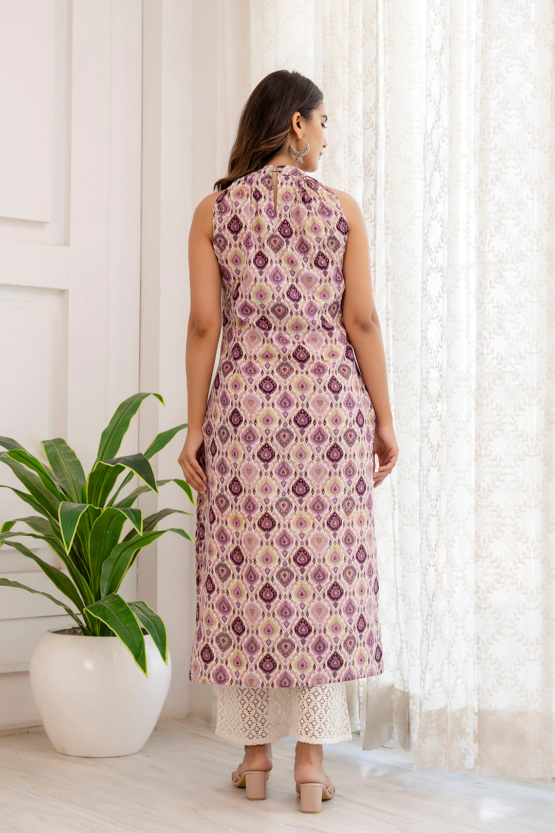 Women Multi Printed Straight Halter Neck Kurta - Rasiya