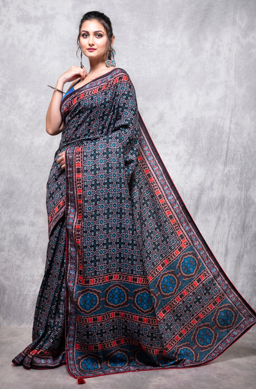 Morchari Pure Dola Silk Saree Digital Print - Multicolour - Distacart