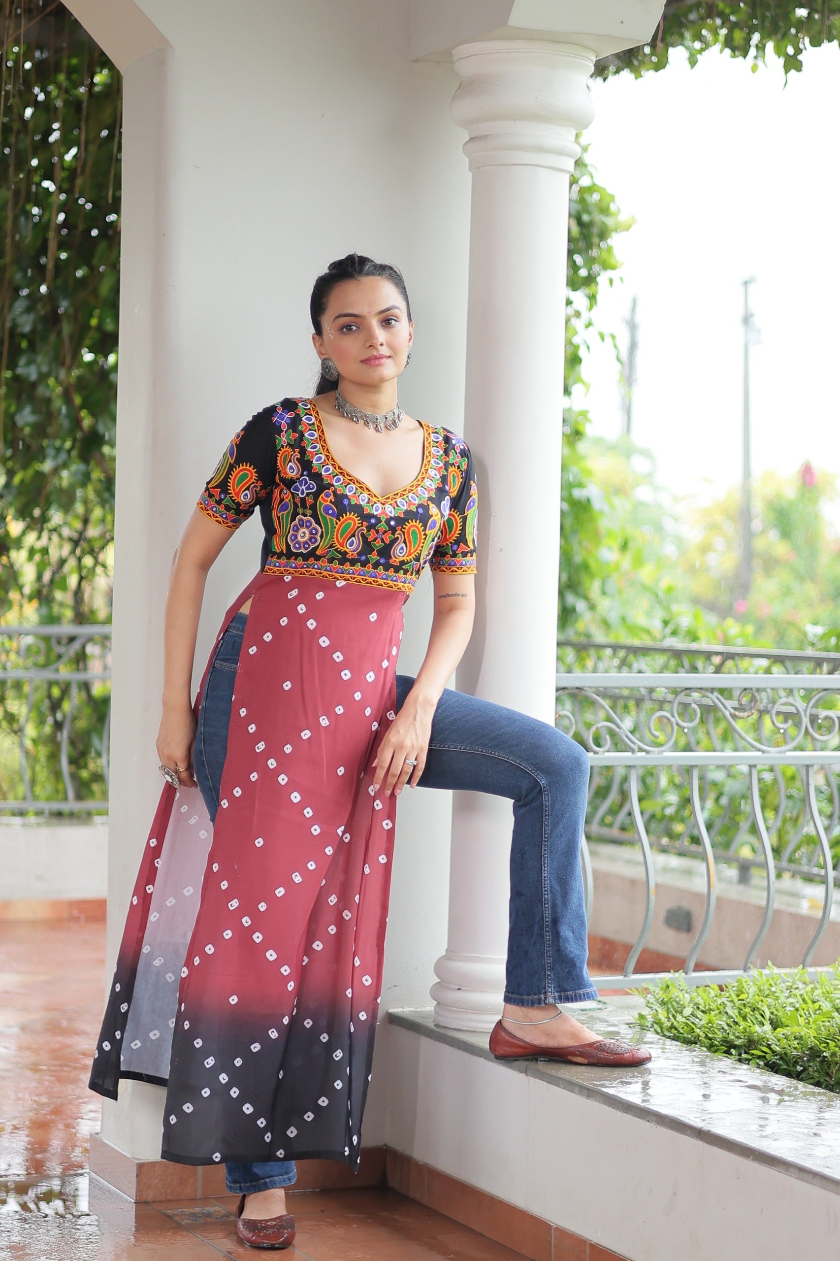 Prazu Fashion Pink Rayon Printed With Kutchi Gamthi Work Navaratri Kurti