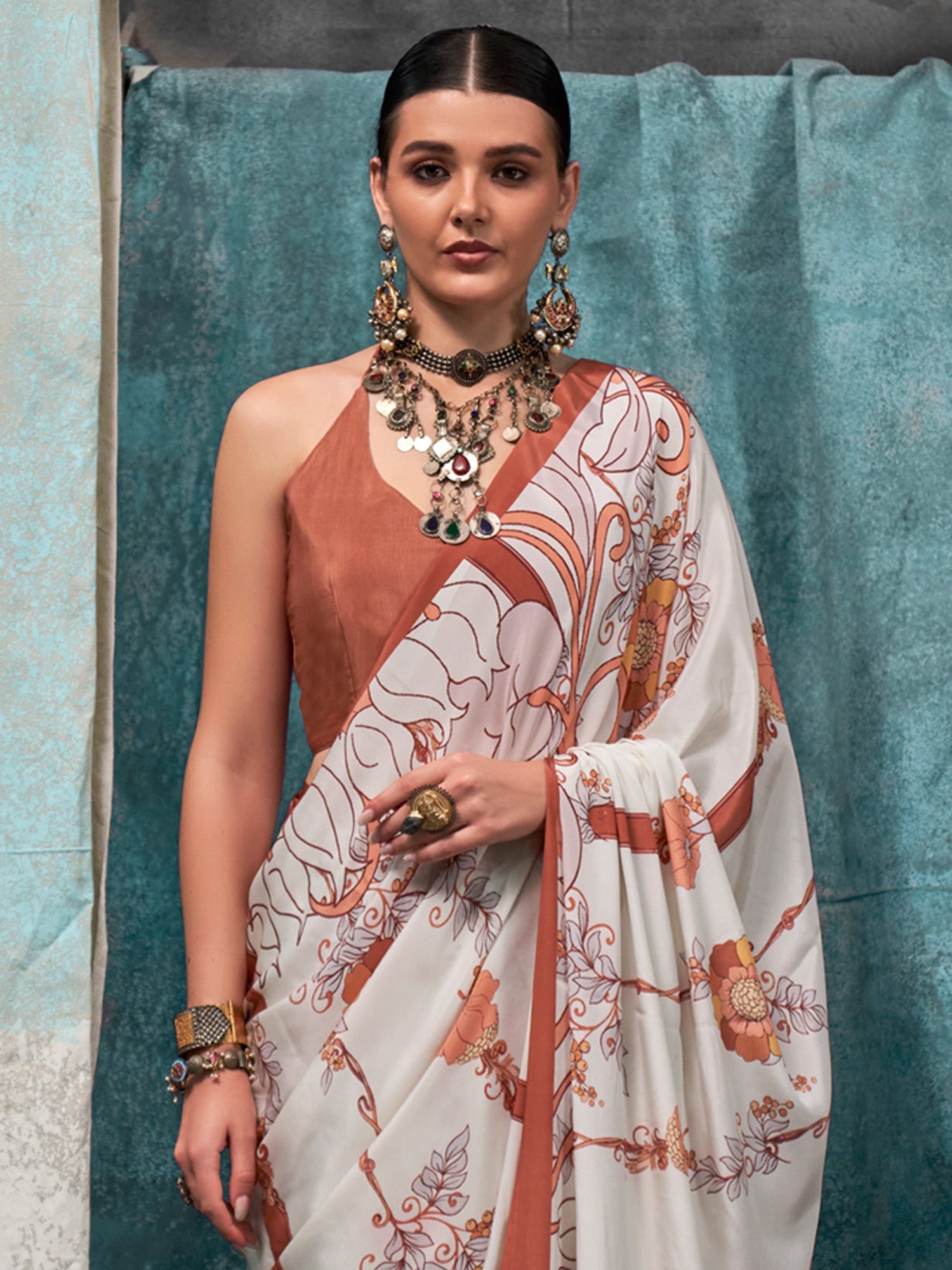 NOZ2TOZ Women's Crepe Off White Printed Designer Saree With Blouse Piece - Distacart