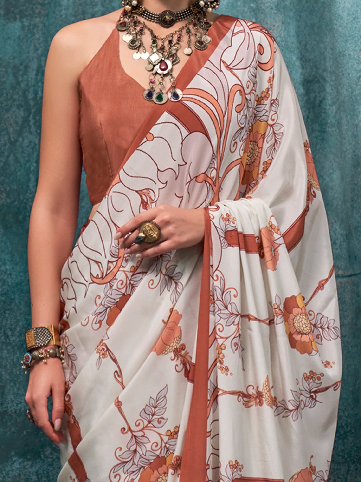 NOZ2TOZ Women's Crepe Off White Printed Designer Saree With Blouse Piece - Distacart