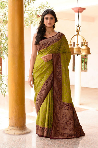 Joban Fashion Grass Green Crepe Chiffon Pure Handloom Banarasi Silk Saree