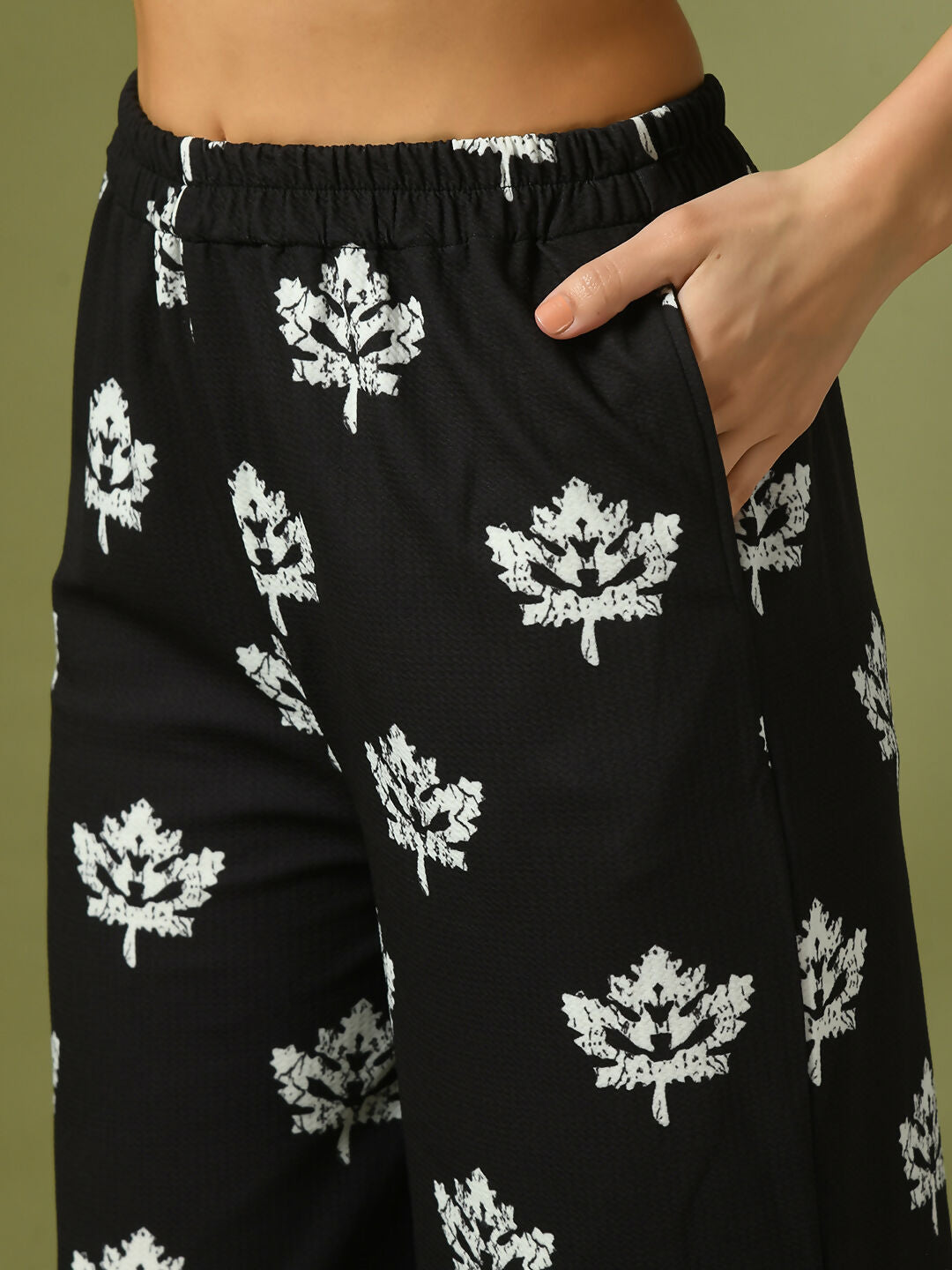 Myshka Women's Black Printed Polo Collar Party Top With Trousers Co-ord set - Distacart