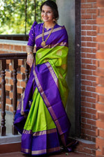 Thumbnail for NOZ2TOZ Jacquard Lichi Silk Green Saree With Unstitched Blouse Piece - Distacart