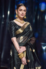 Thumbnail for NOZ2TOZ Jacquard Lichi Silk Black Saree With Unstitched Blouse Piece - Distacart