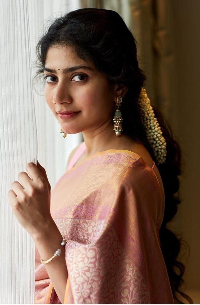 NOZ2TOZ Jacquard Lichi Silk Pink Saree With Unstitched Blouse Piece - Distacart