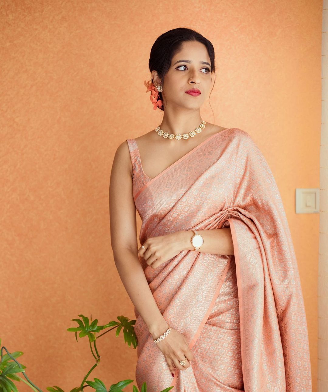 NOZ2TOZ Jacquard Lichi Silk Peach Saree With Unstitched Blouse Piece - Distacart