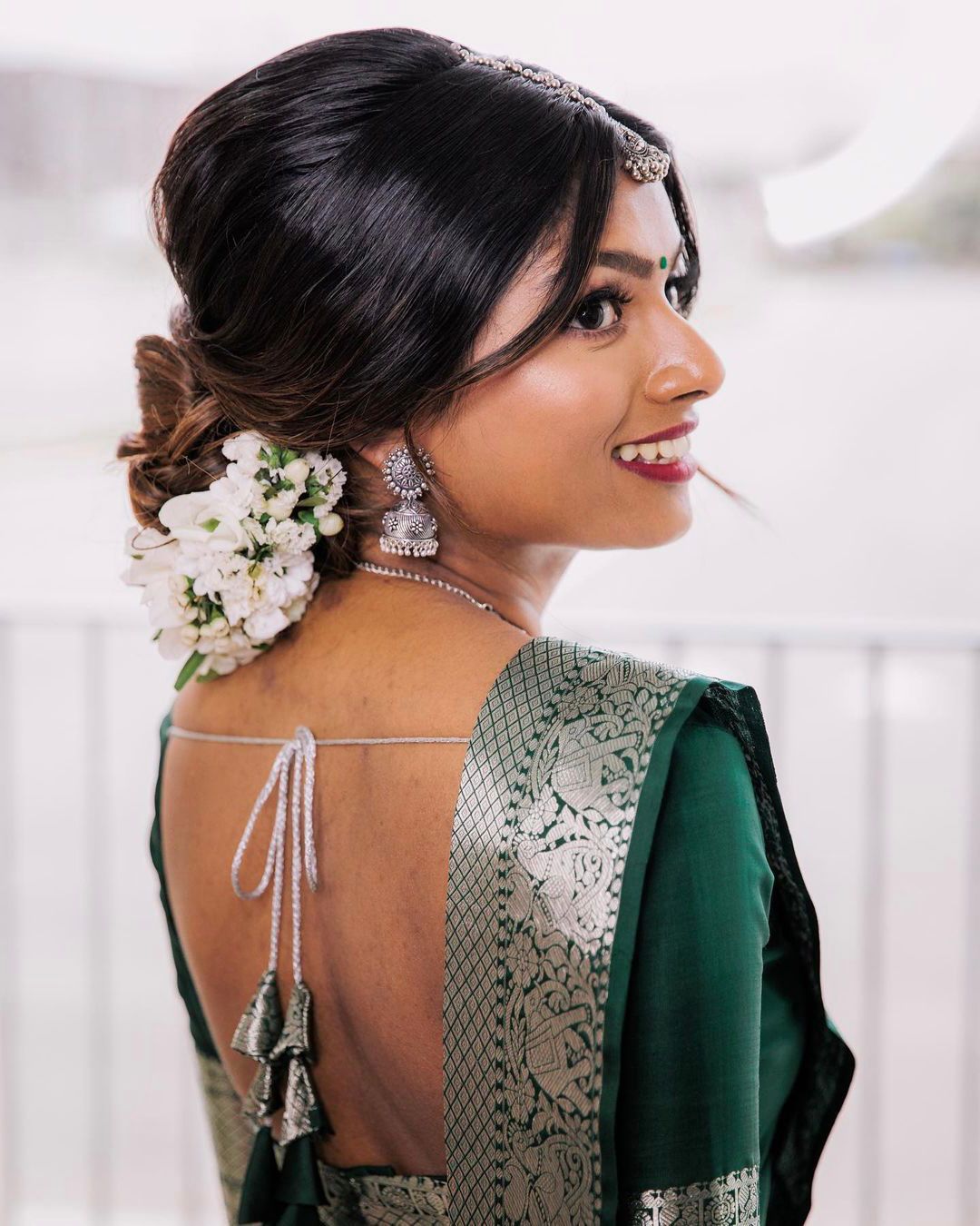 NOZ2TOZ Jacquard Lichi Silk Green Saree With Unstitched Blouse Piece - Distacart