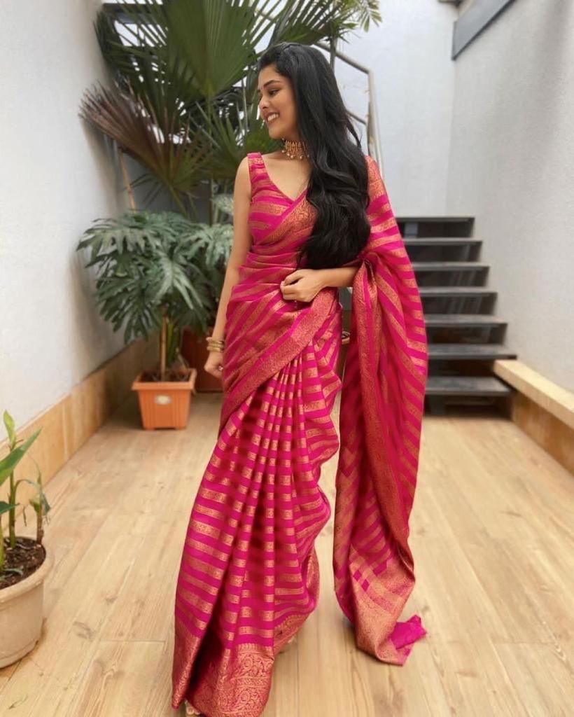 NOZ2TOZ Jacquard Lichi Silk Pink Saree With Unstitched Blouse Piece - Distacart